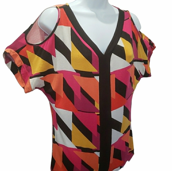 FINAL SALE Worthington® {COLD-SHOULDER DOLMAN TOP} - Picture 2 of 11